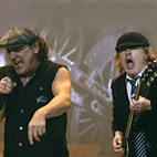 Should AC/DC Be On iTunes?