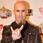 Anthrax Guitarist's Rig Rundown (Video)