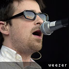 Weezer To Launch 'Raditude' With Late-Year Dates