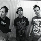 Blink-182 To Release New EP For Christmas