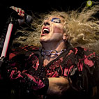 Dee Snider Thanks UG Readers For 'Sexiest Chick' Poll