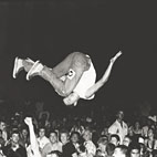 Friday Fun: Craziest Stage Dives