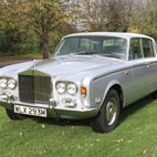 Queen: Freddie Mercury's 1974 Rolls Royce Up For Auction
