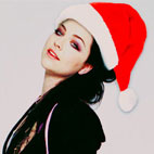 Evanescence's Amy Lee Says Her Dad Made Santa Seem Real