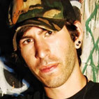 Hollywood Undead Frontman Gets Beat Up By His Bandmates