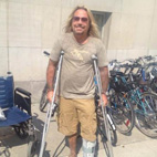 Motley Crue Singer Breaks Foot At Ohio Show