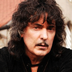 Blackmore Shuns Hall Of Fame Nomination