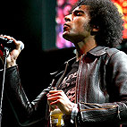 Alice in Chains Singer: 'There's a Lot of Differences Between My Voice and Layne's'