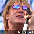 Def Leppard's Joe Elliott Offers Glimpse Into 'Lounge'