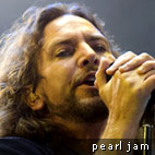 Pearl Jam Mixes Rarities, Hits, Politics At Bonnaroo