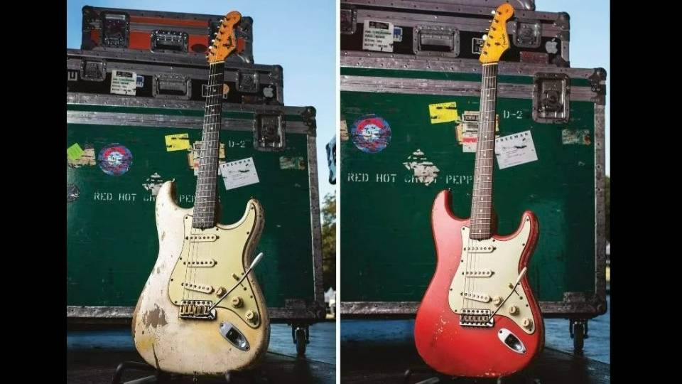 John Frusciante His Fender Stratocasters A Love Story Ultimate Guitar