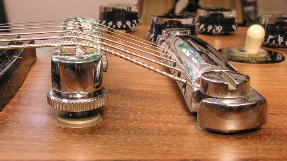 Is Your TuneOMatic Bridge on Backwards? Ultimate Guitar