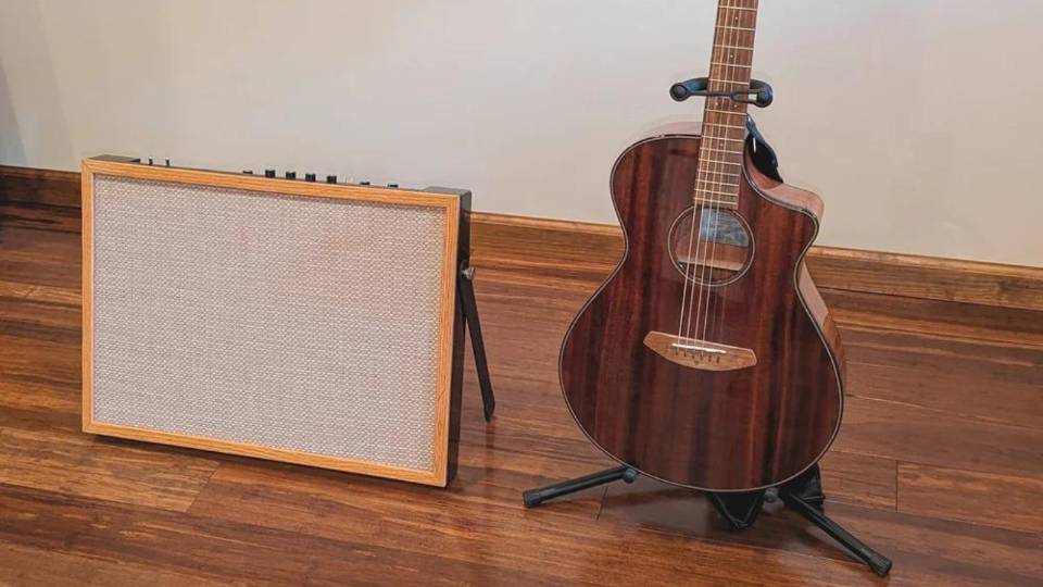 Eminent Technology Unveils 'The World's First Flat Panel Active