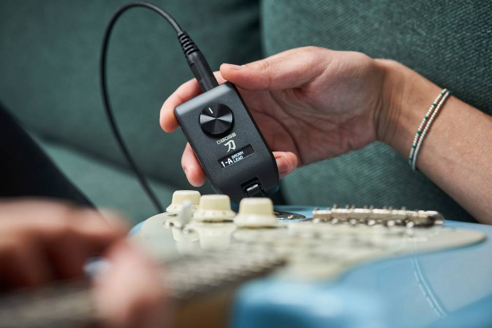 t*i様 KATANA:GO Amazon.co.jp: BOSS KATANA:GO : 楽器・音響機器