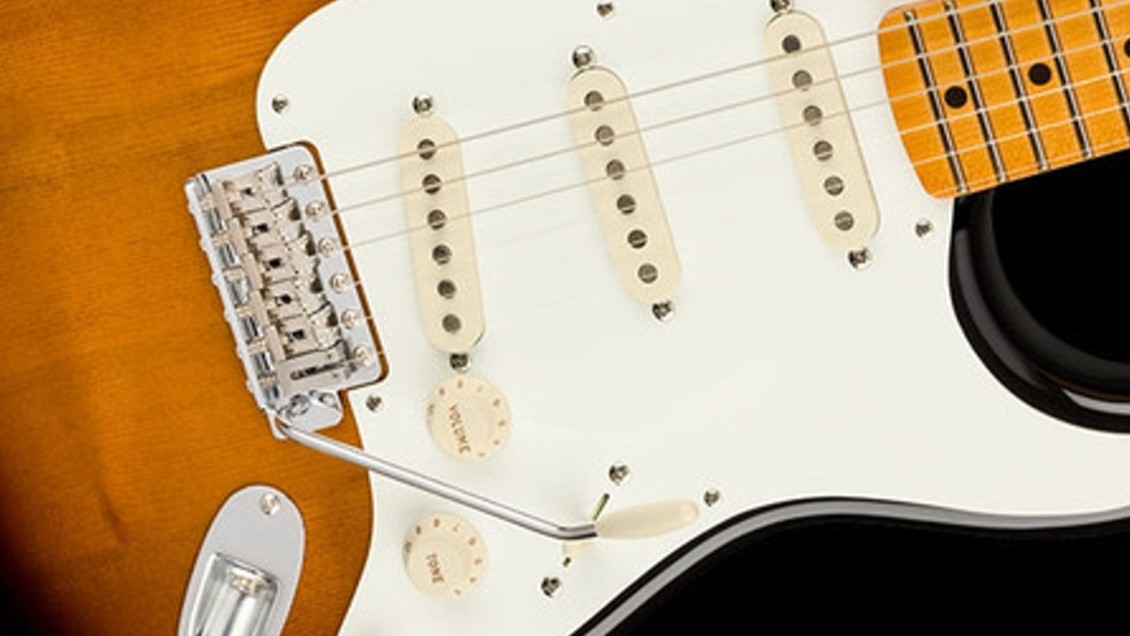 ギター Fender USA Eric Jhonson stratcaster MOD How Eric Johnson's Modded Fender Stratocaster 'Virginia' Made