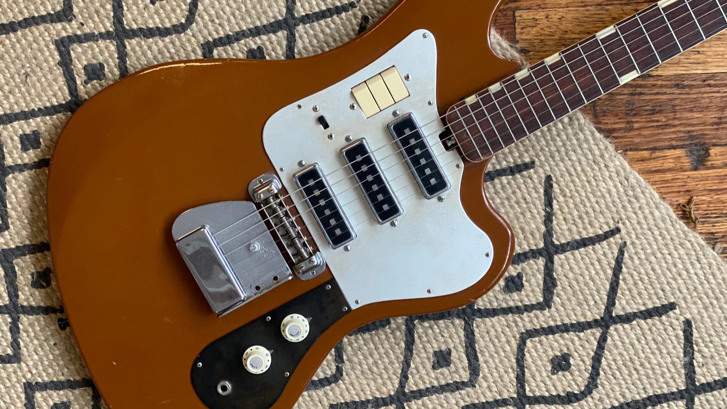 Eddie Van Halen playing