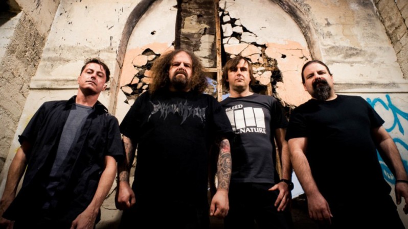 10 Bands With No Original Members | Ultimate Guitar