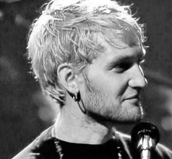 Friday Top 25 Best Looking Rock Metal Musicians Articles