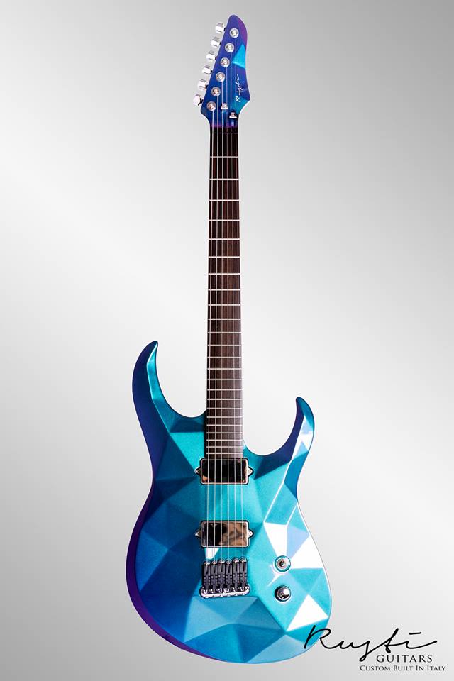 Italian Boutique Has Released a Premium Custom Made Guitar Ultimate
