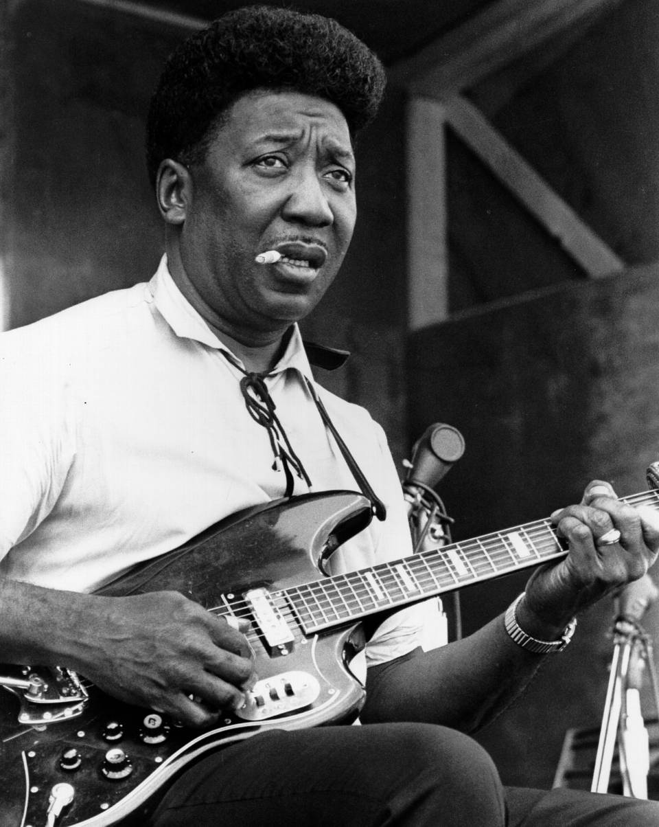 Muddy Waters And His Beautiful Guitars Ultimate Guitar