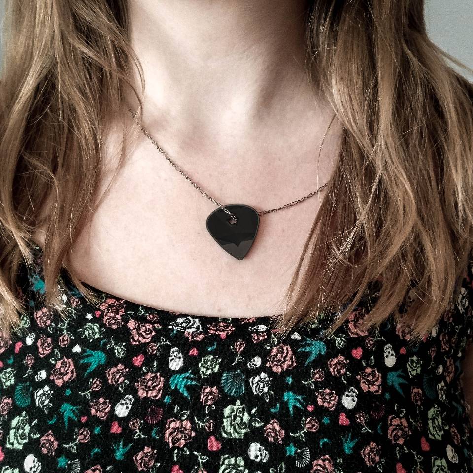 A New Kickstarter Campaign That Revolutionizes Guitar Picks Ultimate