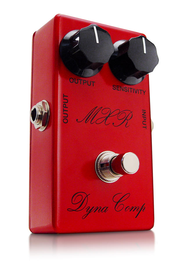 M102 Dyna Comp Review: I've had this for a few months already, and