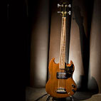 Gibson: EB-0