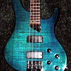 Washburn: XB800