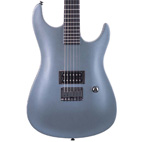 Fender: Showmaster Celtic HH