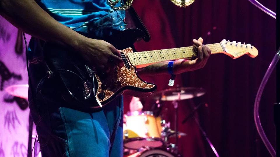 Improvised Soloing for Beginner Guitarists Guitar Lessons Ultimate