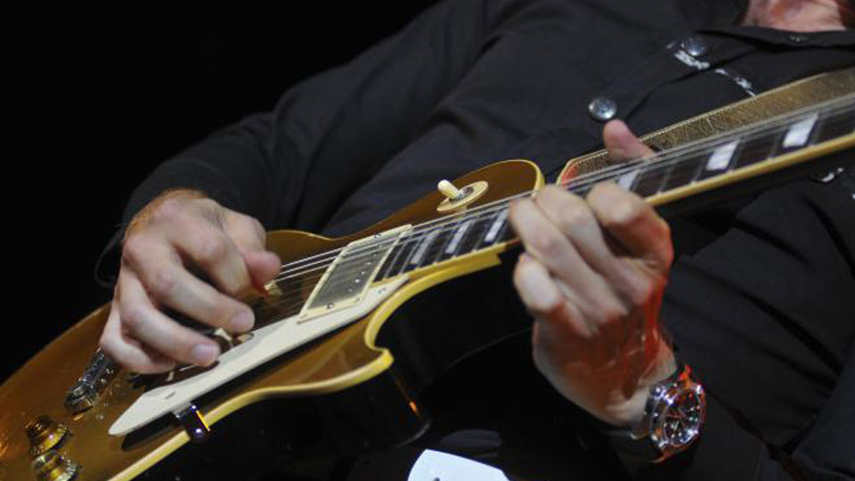 5 Easy and Famous Guitar Solos for Beginners Guitar Lessons