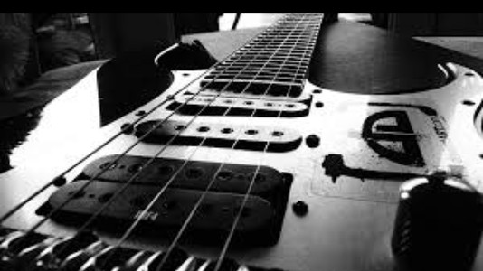 How To Play Guitar Fast And Last Longer