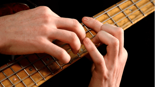 Tapping On Bass Guitar. Part 1 - Basics