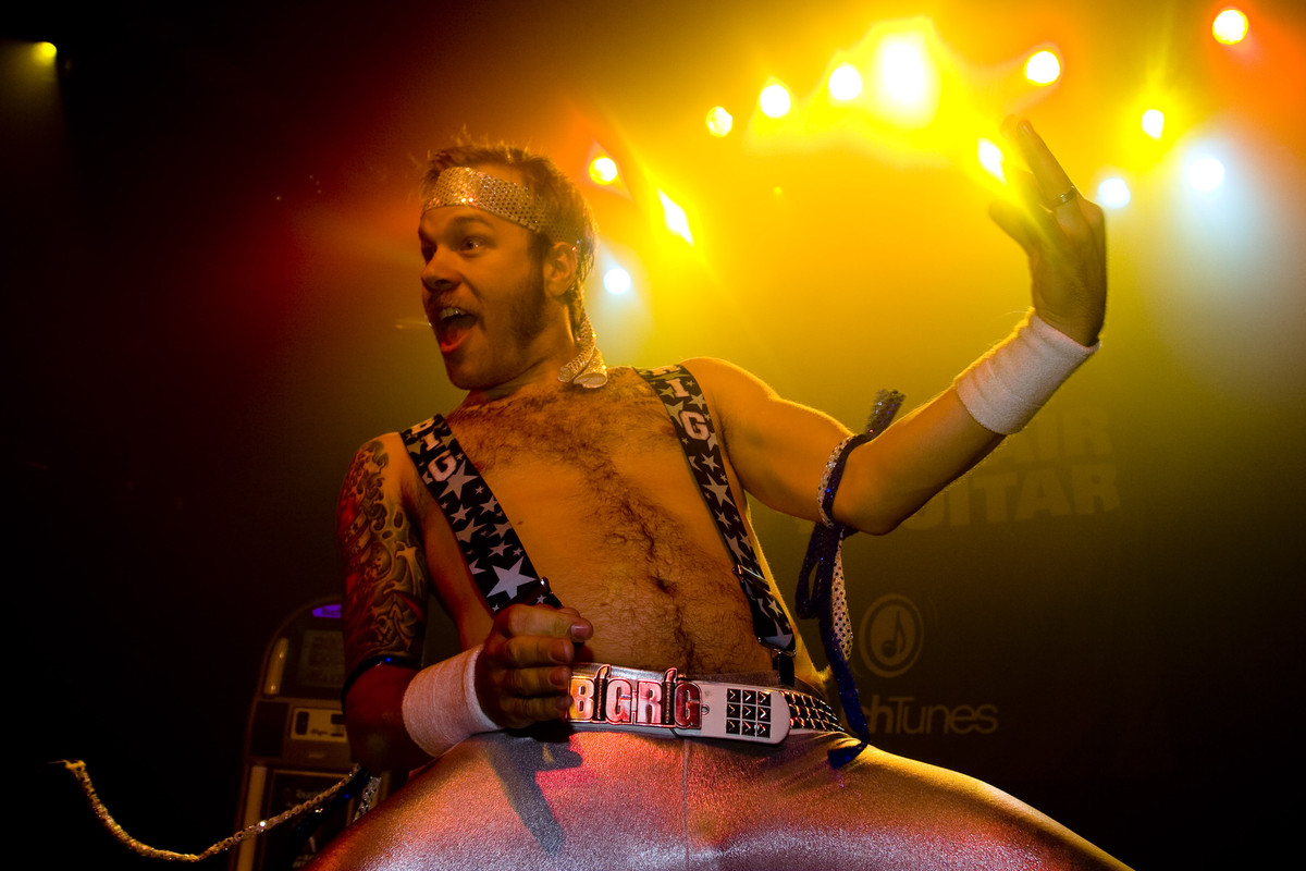 Practicing Guitar Without a Guitar Ultimate Guitar