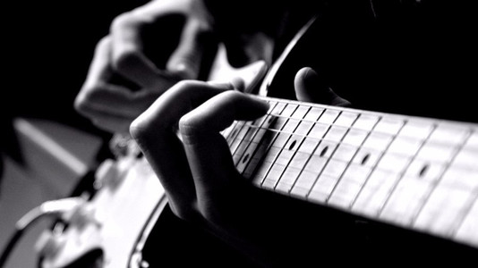 How to Improvise on Guitar Without Scales