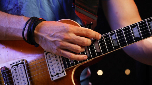 This Is Why You Suck at Guitar: Your Pinch Harmonics Suck!