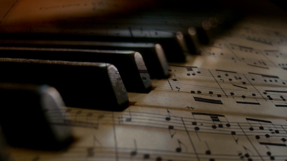 How to write a pop song on guitar picture