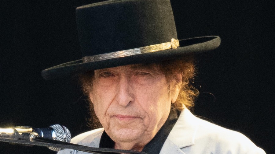 Bob Dylan Sold His Entire Songwriting Catalog. This Was the Estimated