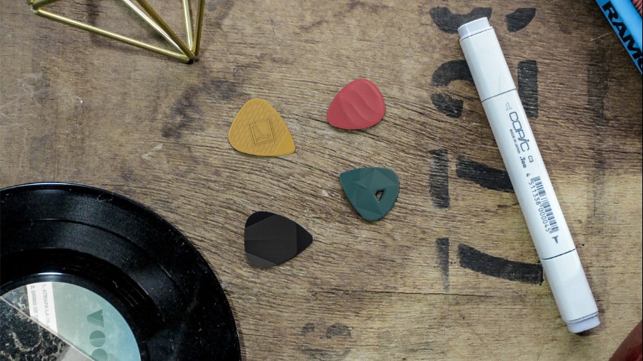 A New Kickstarter Campaign That Revolutionizes Guitar Picks Ultimate