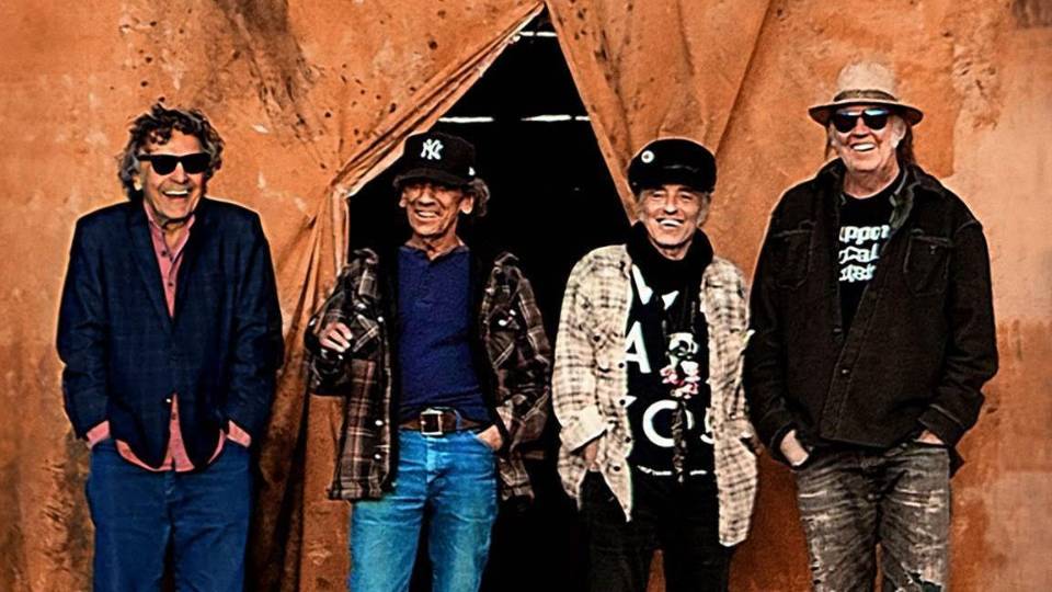 Photo of Legendary Crazy Horse Guitarist, Nils Lofgren, Talks New Album With Neil Young And Remembers How They First Met [News]