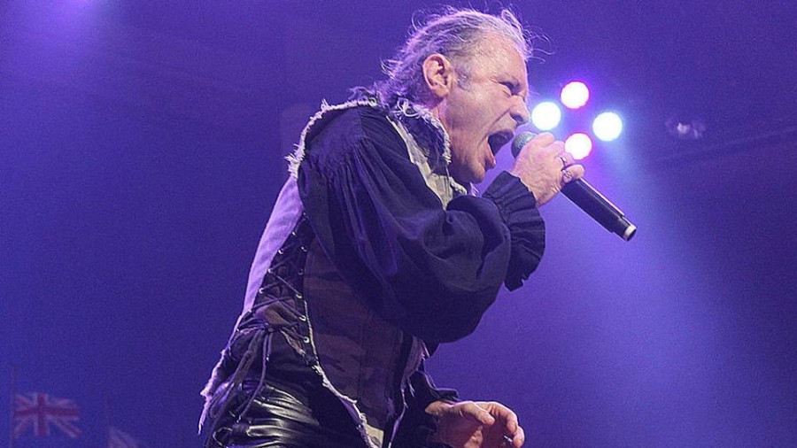 Watch Bruce Dickinson Reacts to Fans Smoking Weed at Iron Maiden Show