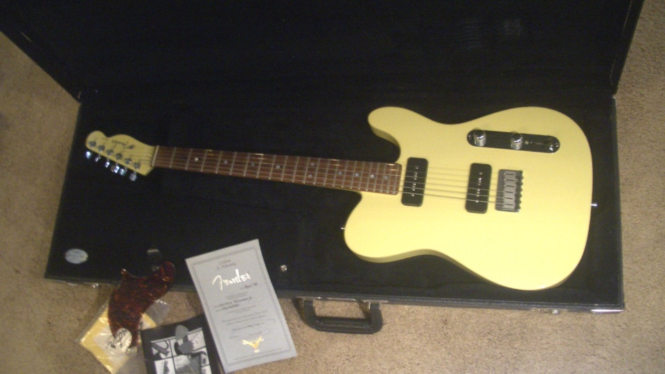 Tom delonge telecaster deals