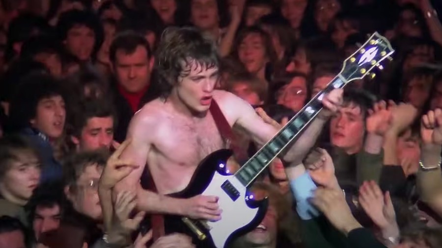 Oxygen Tanks and Absolute Carnage: This AC/DC Live Footage Is the ...