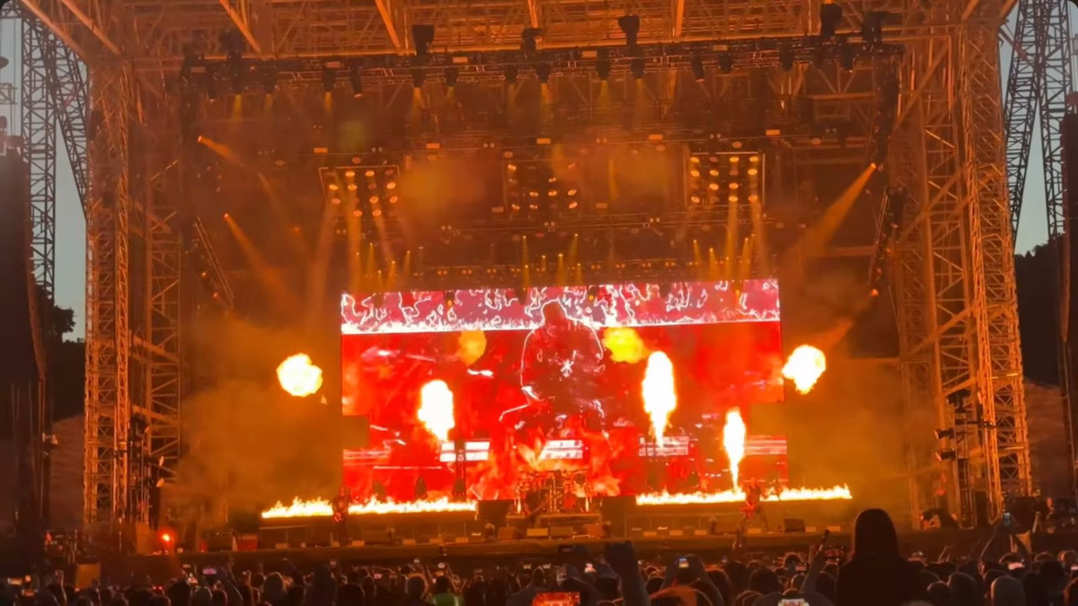 Slayr Stage Rapper Watch: Slayer Plays First Show of 2025, Here's How They Sounded ...