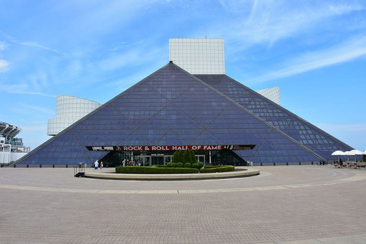 5 Best Rock & Roll Hall of Fame Performances