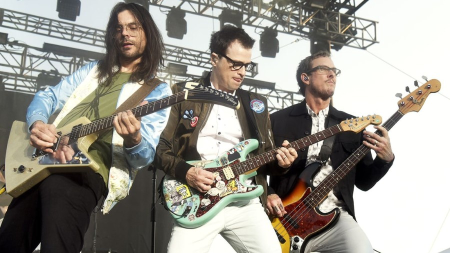 10 Facts About Weezer 10 Facts About Weezer | | Ultimate Guitar