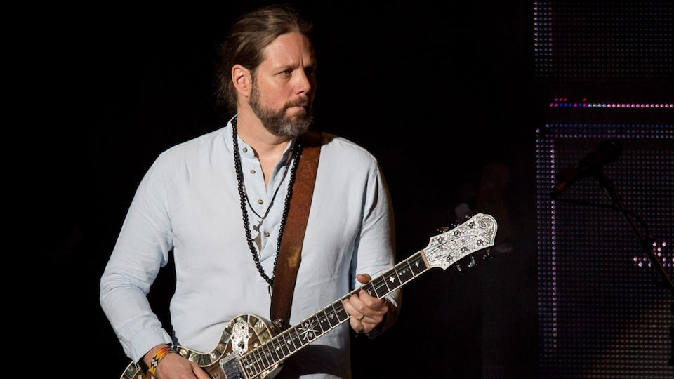 Black crowes guitar hotsell