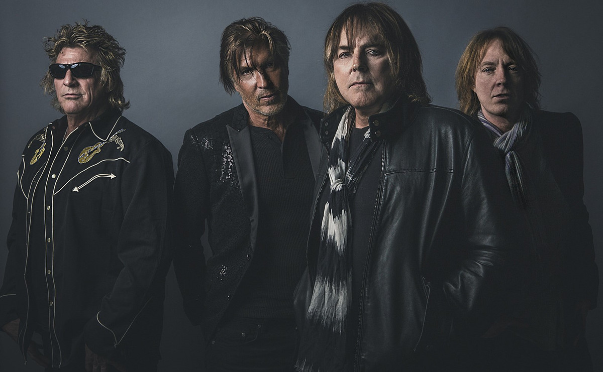 George Lynch Says New Dokken Album Is Becoming 'Less Relevant,' Explains Current Relationship With Don Dokken | Ultimate Guitar