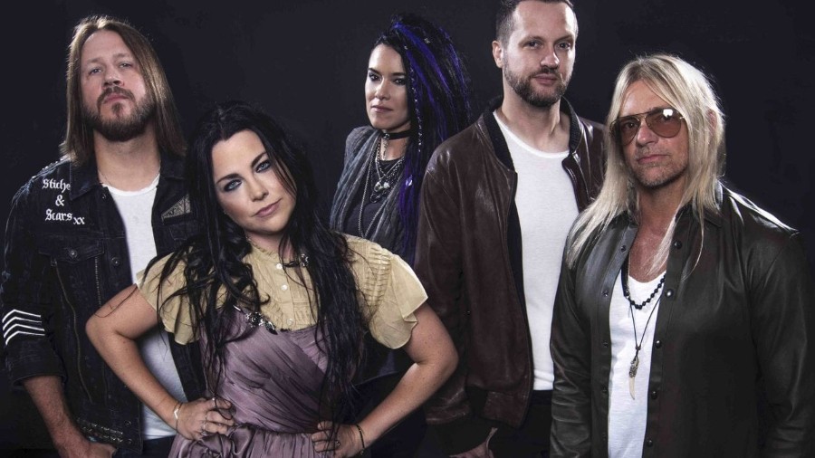 Evanescence Singer Amy Lee Explains Why She Decided to Speak Up Politically  on New Song & What Stopped Her Until Now | Music News @ 