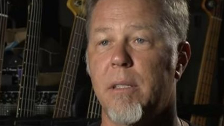 Hetfield james the dead walking Metallica frontman